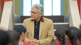 Pushpa Impossible S01E61 Pushpa Aur Damini Ki Mulaqaat Full Episode