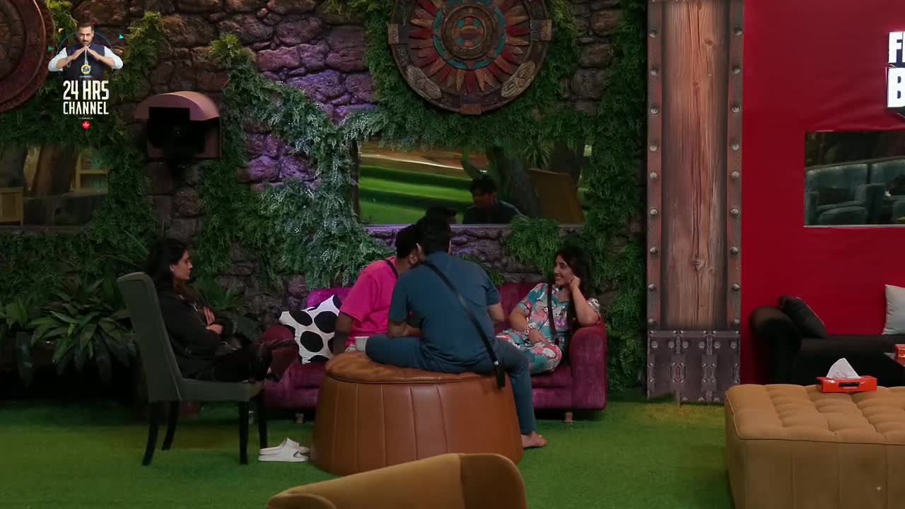 Bigg Boss S19 Hour (00 - 01) 05 Nov 2025