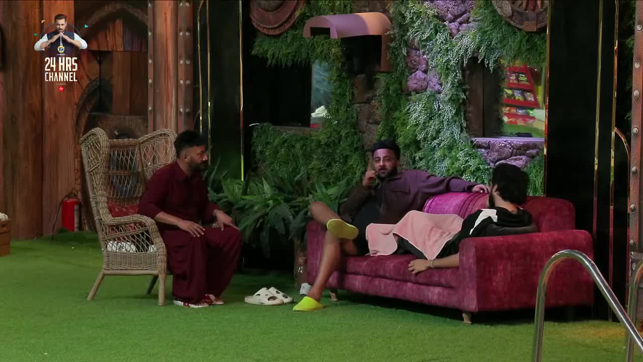 Bigg Boss S19 Hour (00 - 01) 21 Nov 2025