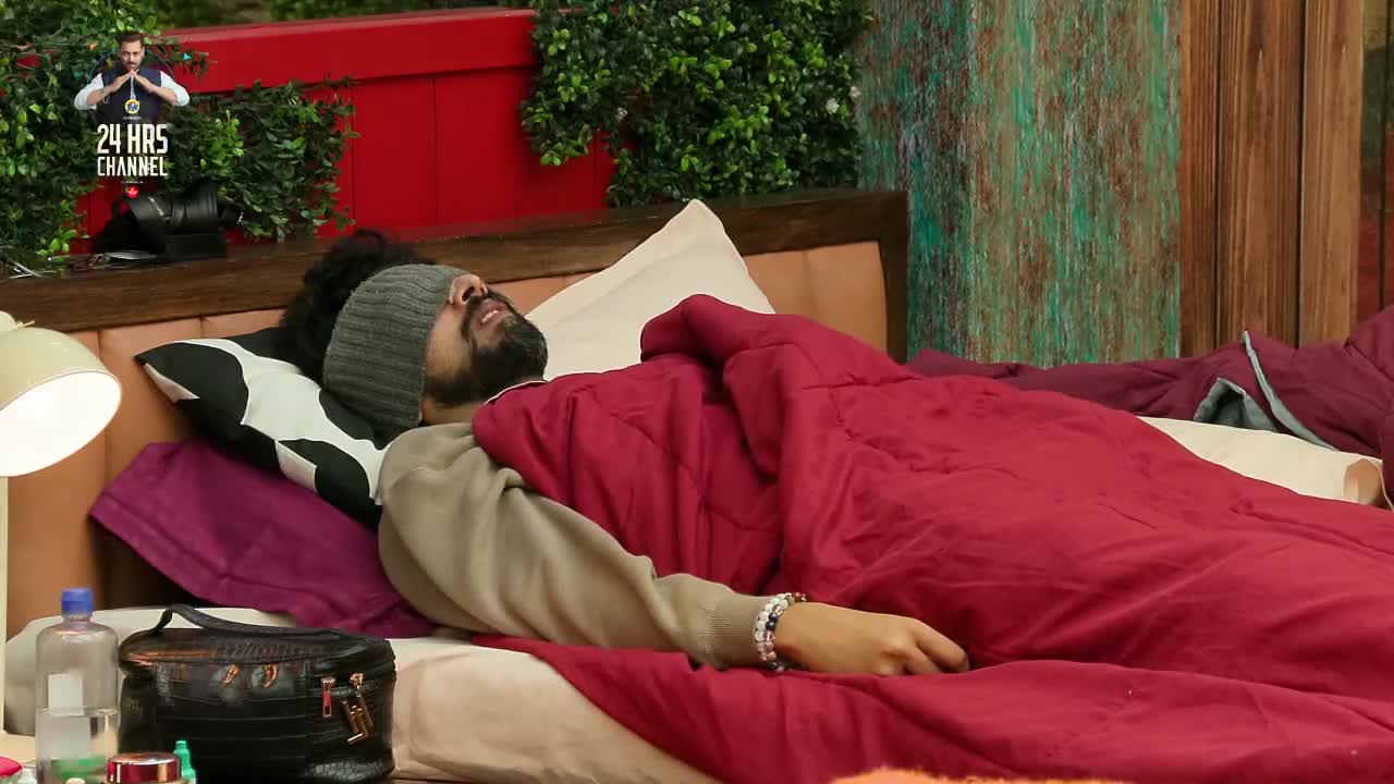 Bigg Boss S19 Hour (01 - 02) 03 Nov 2025