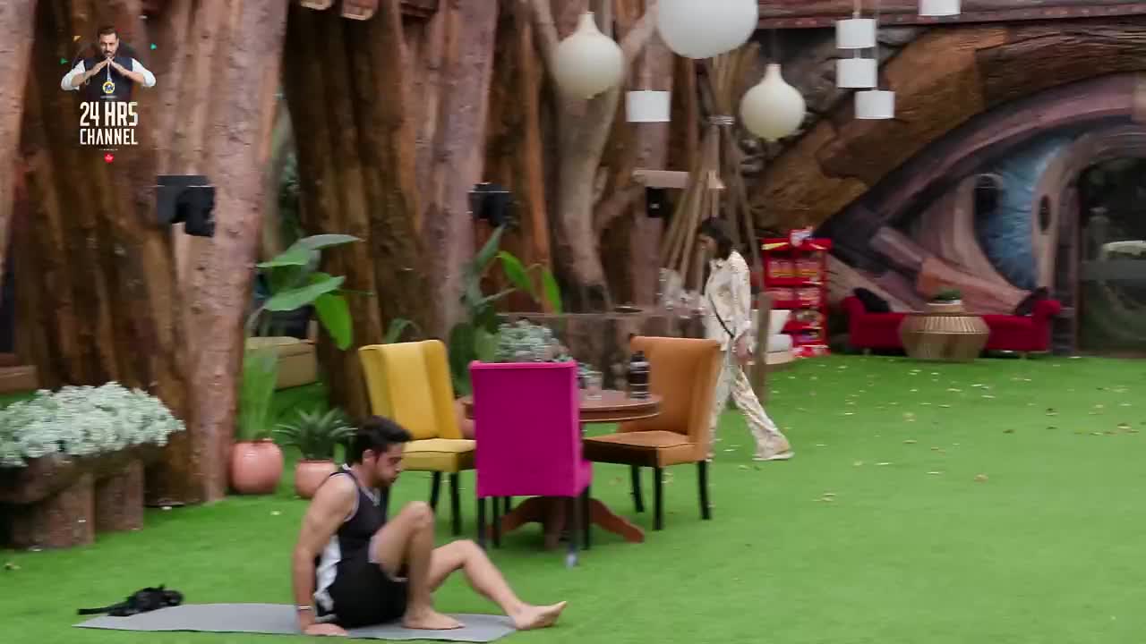 Bigg Boss S19 Hour (12 - 13) 03 Nov 2025