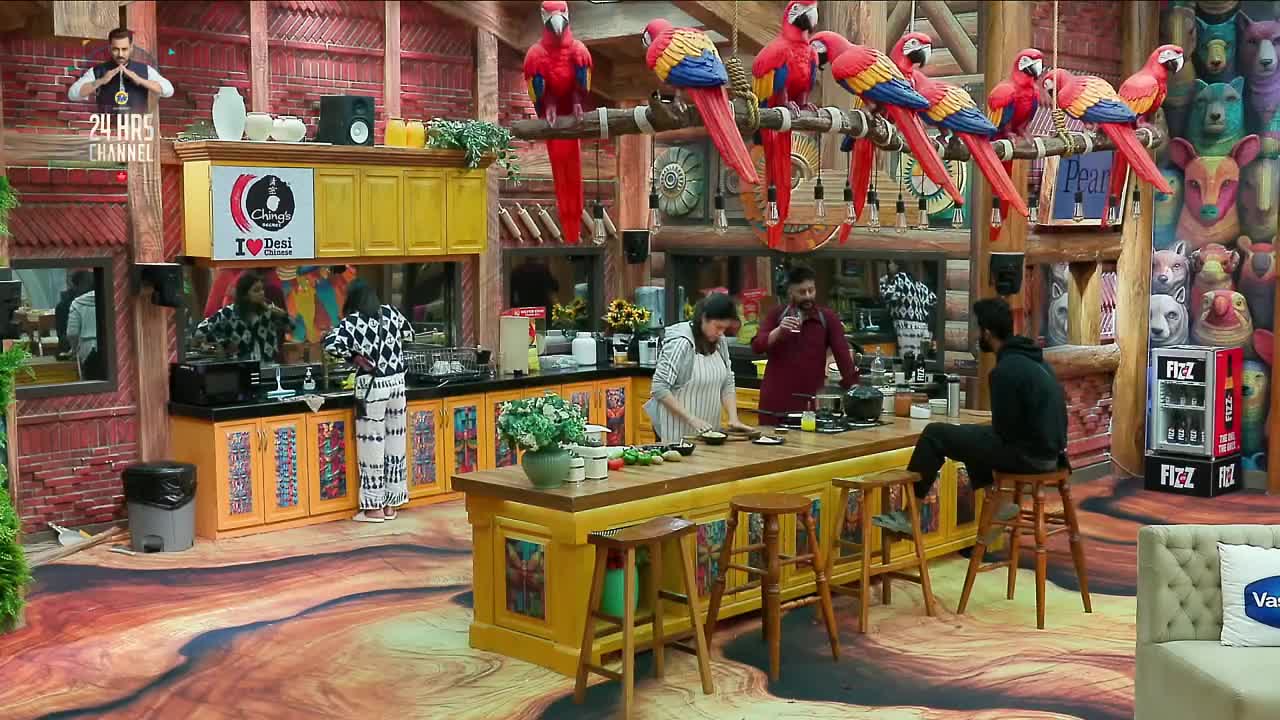Bigg Boss S19 Hour (12 - 13) 21 Nov 2025
