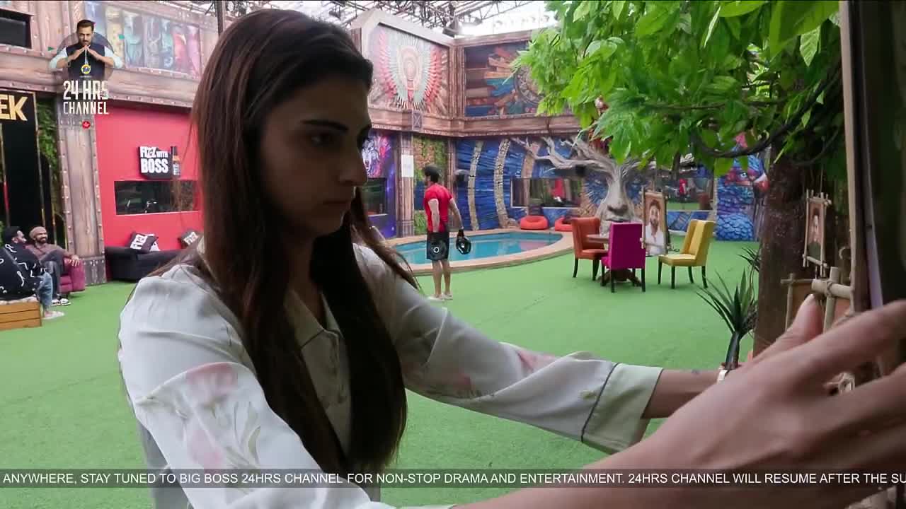Bigg Boss S19 Hour (13 - 14) 22 Nov 2025