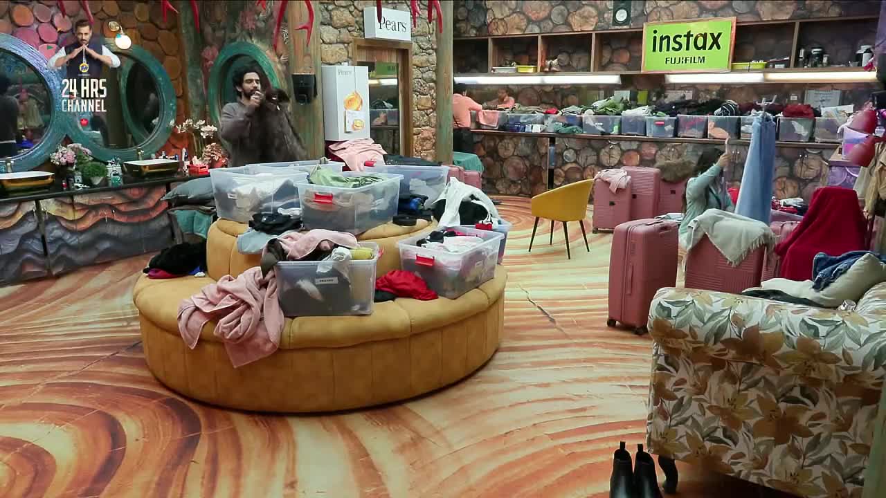 Bigg Boss S19 Hour (14 - 15) 20 Nov 2025