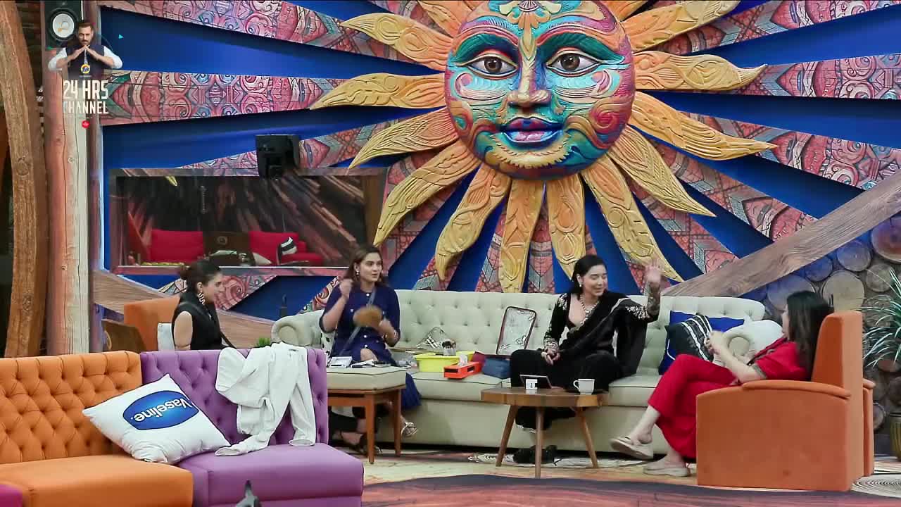 Bigg Boss S19 Hour (16 - 17) 04 Nov 2025