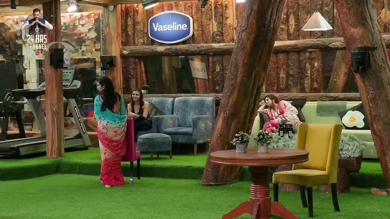 Bigg Boss S19 Hour (23 - 00) 02 Nov 2025