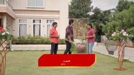 Saptapadi (Star Maa) S01 E43 Pullaya Provokes Akshitha, Mayukha