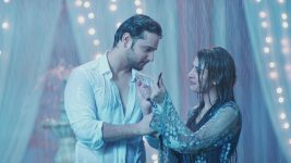 Anupamaa S01 E1836 Prem, Rahi Share a Moment