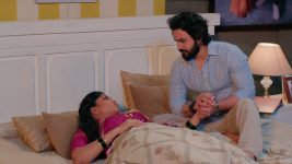 Halad Rusali Kunku Hasala (Star Pravah) S01 E125 Will Krushna Recover?