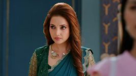 Lapandav (Star Pravah) S01 E43 Tejaswini Destroys Sakhi's Dream