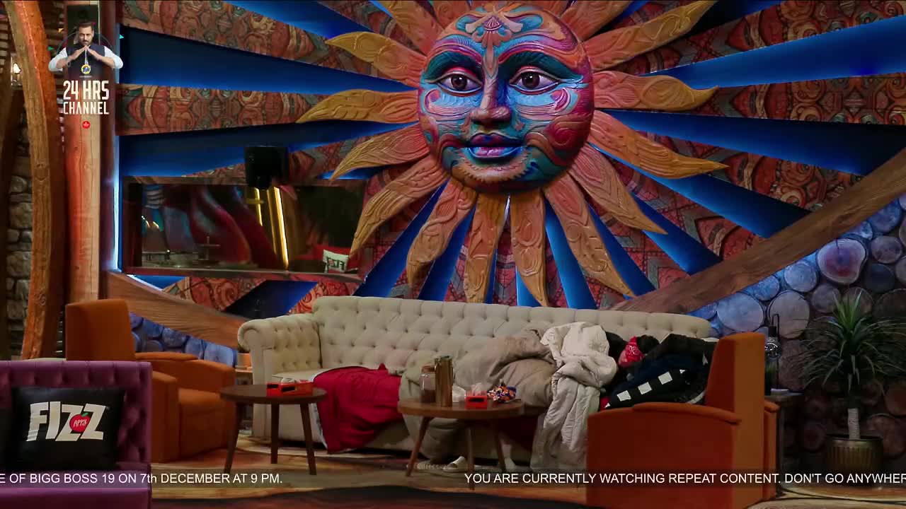 Bigg Boss S19 Hour (00 - 01) 04 Dec 2025