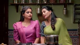 Illu Illalu Pillalu (Star Maa) S01 E344 Srivalli Tries to Silence Chandu