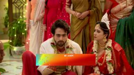 Lokkhi Jhanpi (Star Jalsha) S01 E137 Nilotpal Weds Kanshabati