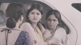 Maana Ke Hum Yaar Nahi Do Ajnabi Ek Safar S01 E57 Krishna Confronts Nandita