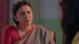 Vachan Dile Tu Mala S01 E12 Padma Files the Complaint