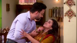 Milon Hobe Koto Dine S01 E09 Will Oishi, Sudip Marry?