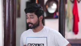 Pandian Stores S01E331 Barathi's Family Takes Leave Full Episode