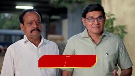 Podarillu S01 E10 Chakri's Plan to Stay Close