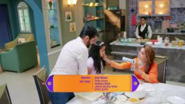 Lapandav (Star Pravah) S01 E107 Sakhi Discovers Hidden Receipt