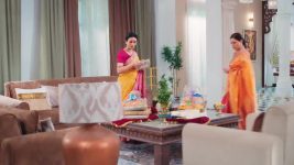 Maana Ke Hum Yaar Nahi Do Ajnabi Ek Safar S01 E85 Khushi is Torn Between Choices
