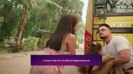 Mannat Har Khushi Paane Ki S01 E305 Vikrant Rescues Dua