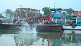 Milon Hobe Koto Dine S01 E52 Elaa Returns with Gora