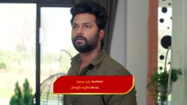 Podarillu S01 E19 Chakri Urges Mahalakshmi