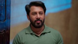 Podarillu S01 E34 Chakri Reassures Mahalakshmi