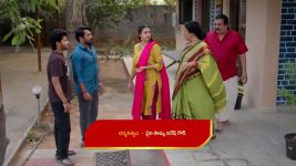 Podarillu S01 E39 Chakri Grows Anxious