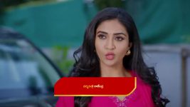 Karthika Deepam S02 E577 Jyotsna's Smart Escape