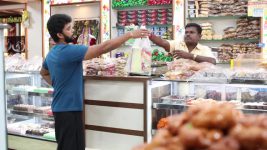 Pandian Stores S01E365 Kathir's Gift for Mulla Full Episode