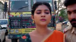Nuvvu Leka Nenu Lenu S01 E46 Sunandha Berates Vikram