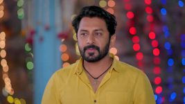 Podarillu S01 E45 Gayathri Ridicules Thayaaru