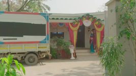 Tujhya Sobatine S01 E32 Malhar Rescues Nupur