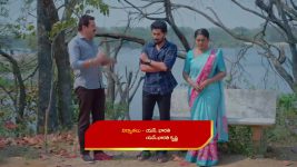 Karthika Deepam S02 E585 Jyotsna Hides Das's Location