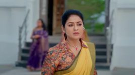 Nuvvu Leka Nenu Lenu S01 E39 Damayanthi Threatens Seenu