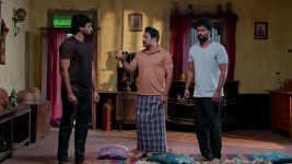 Podarillu S01 E49 Madhava Rebukes Kesava