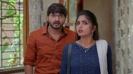Gunde Ninda Gudi Gantalu S01 E637 Shobana Grows Frustrated