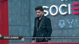 The Society (Hotstar) S02 E06 Royals ki Position Khatre Mein