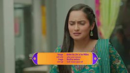 Tujhya Sobatine S01 E53 Malhar Stands by Nupur