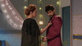 Lapandav (Star Pravah) S01 E171 Tejaswini Makes a Promise