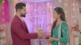 Tujhya Sobatine S01 E52 Will Nupur Accept Malhar's Wishes?