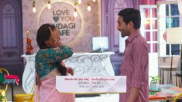 Anupamaa S01 E1989 Hasmukh Hides His Struggle