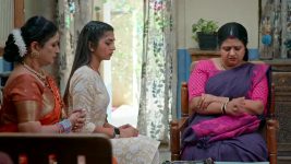 Gunde Ninda Gudi Gantalu S01 E666 Balu, Sathyam Applaud Meena