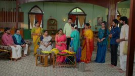 Karthika Deepam S02 E647 Deepa Is Overwhelmed
