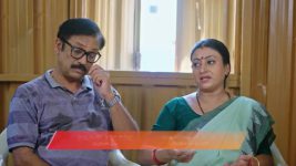 Lakshmi Nivasa S01 E923 17th April 2026