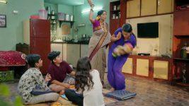 Yed Lagla Premach (Star Pravah) S01 E653 Gargi Causes a Turbulence