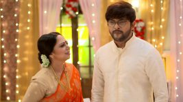 Lokkhi Jhanpi (Star Jalsha) S01 E262 Will Dip Reveal His Heart?