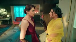 Mannat Har Khushi Paane Ki S01 E393 Mahasangam: Arzoo's Collapse Sparks Chaos