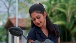 Paape Maa Jeevana Jyothi S01 E1530 Panic Grips Urvashi